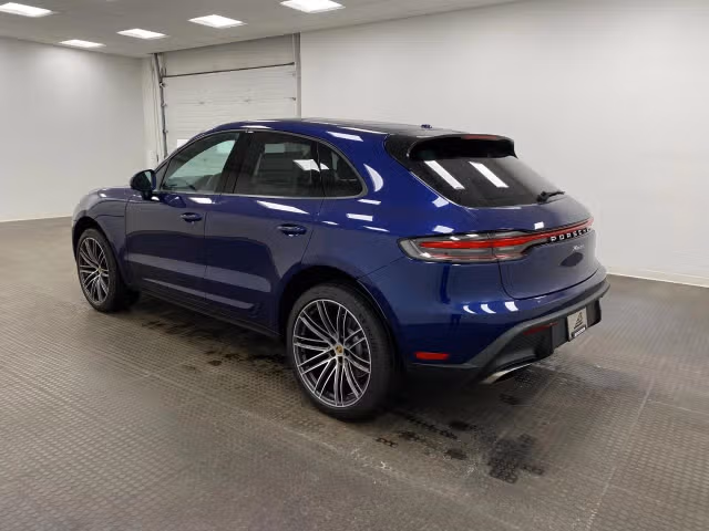 2026 Porsche Macan Base - Photo 18