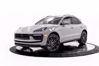 2026 Porsche Macan's photo