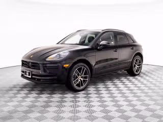 2026 Porsche Macan's photo