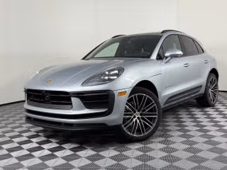 2026 Porsche Macan's photo