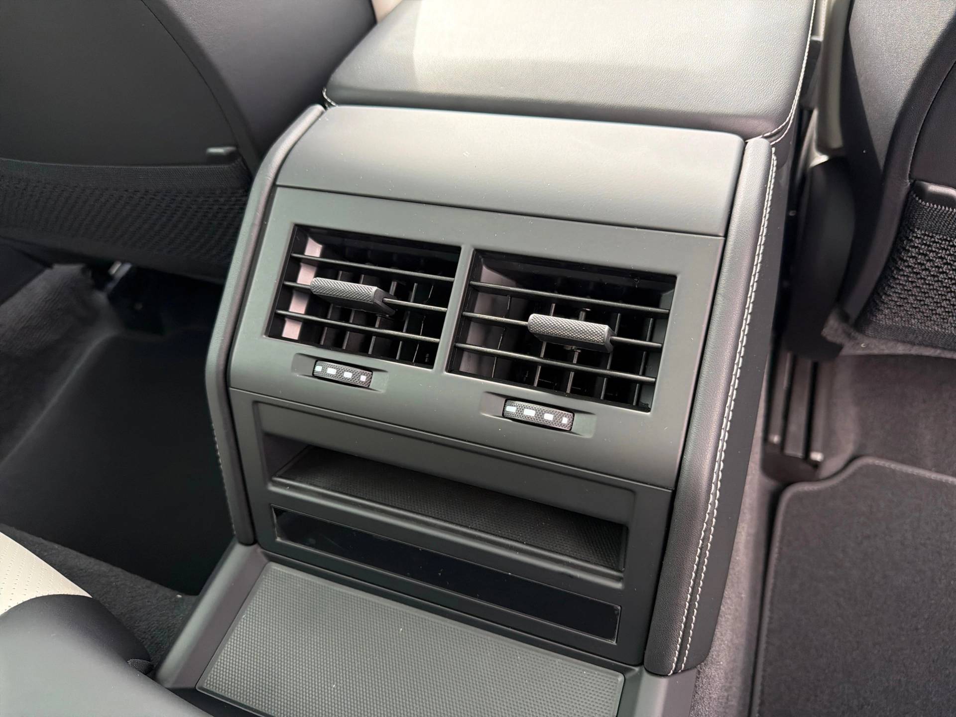 Panamera 4S E-Hybrid, photo 45 of 45