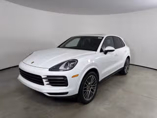 2023 Porsche Cayenne Platinum Edition's photo