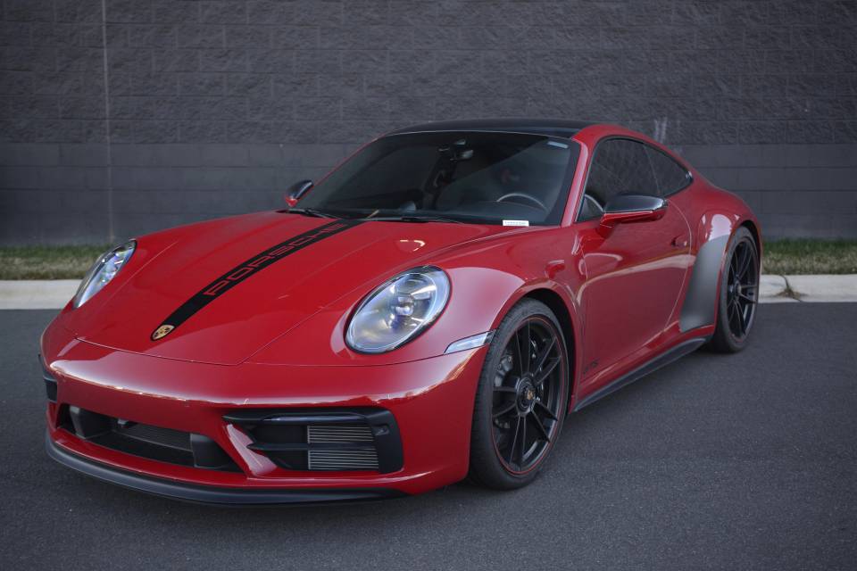 2024 Porsche 911 GTS