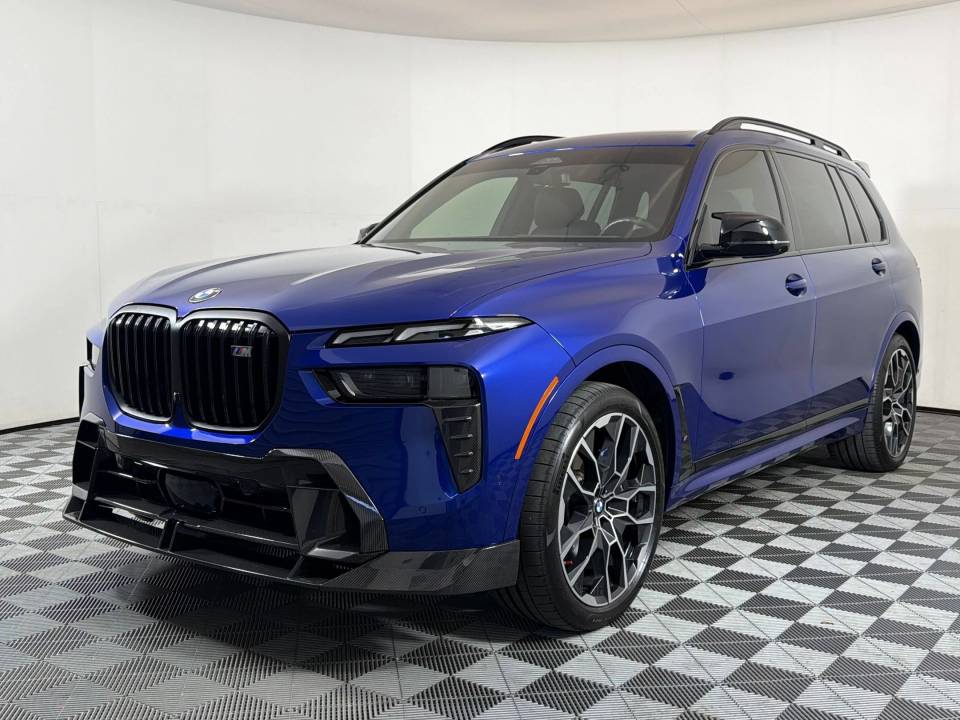 2025 BMW X7