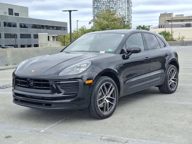 2026 Porsche Macan Base - Photo 6