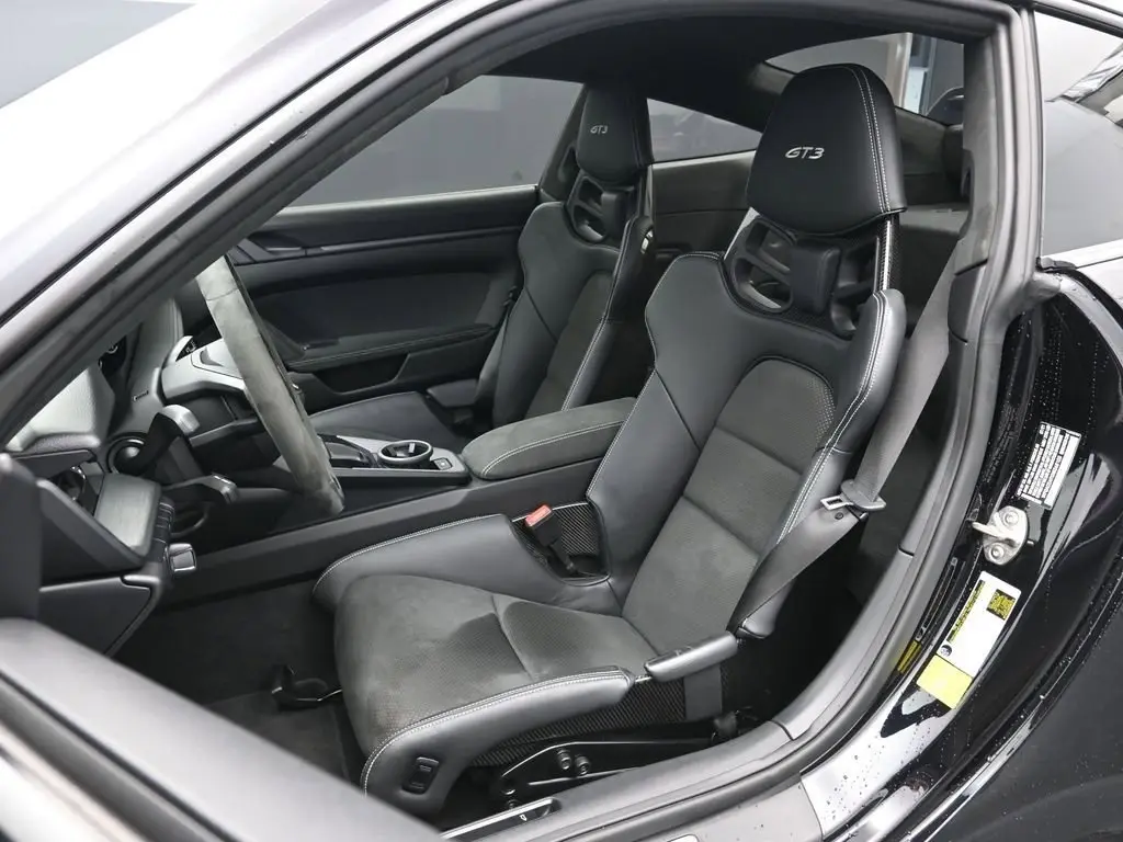 2022 Porsche 911 GT3 - Photo 40