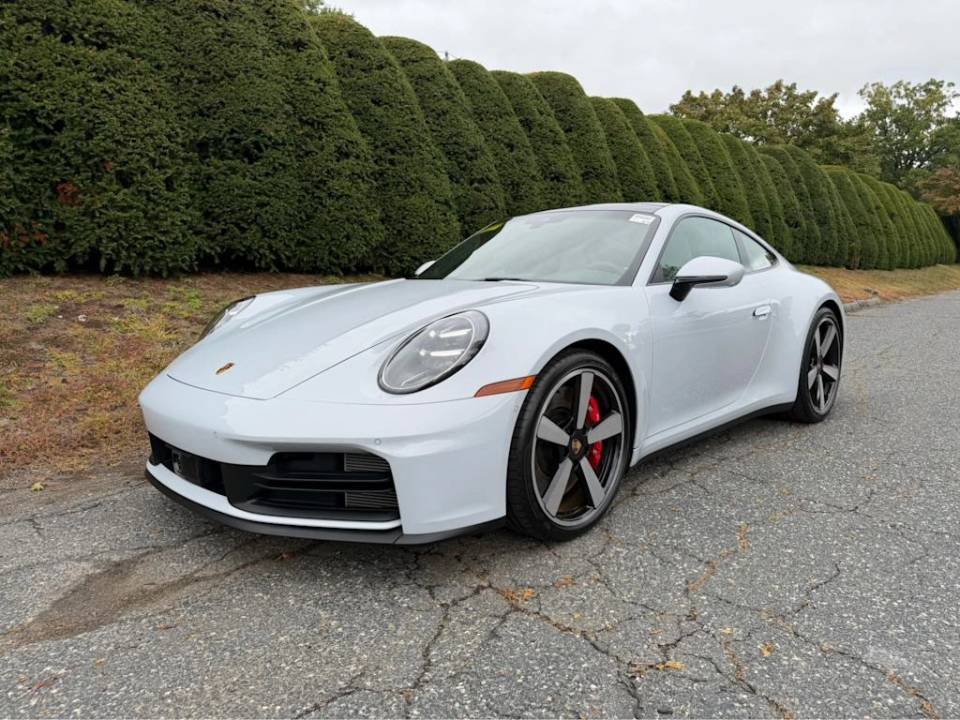 2025 Porsche 911
