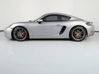 2024 Porsche 718 13