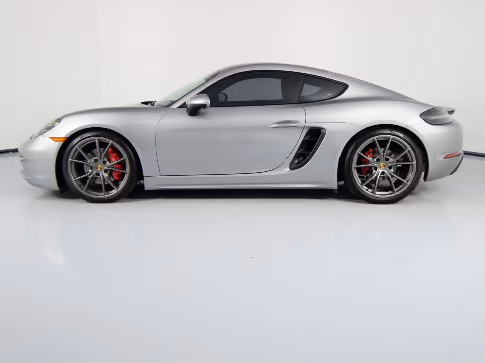 2024 Porsche 718 11