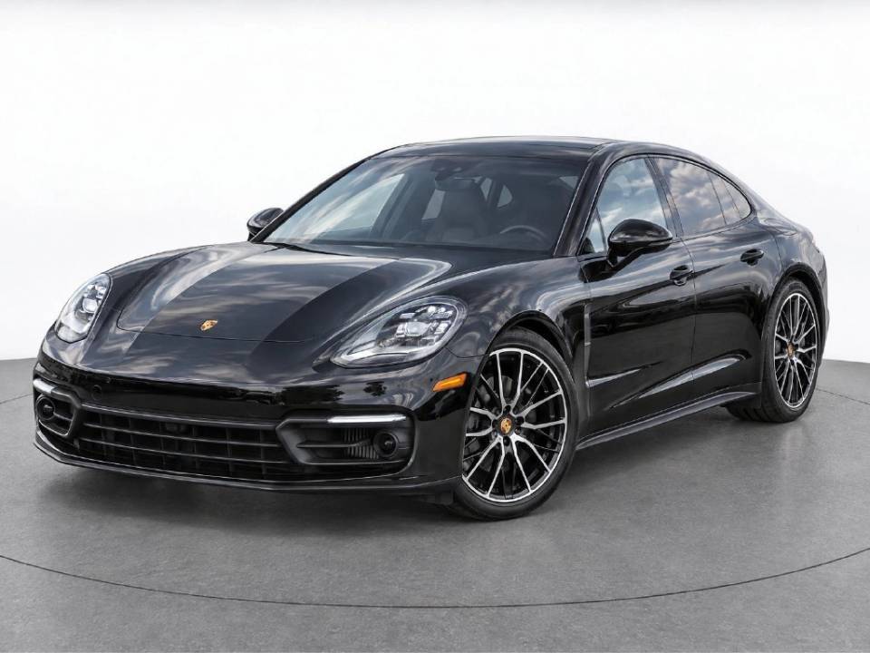 2023 Porsche Panamera 4