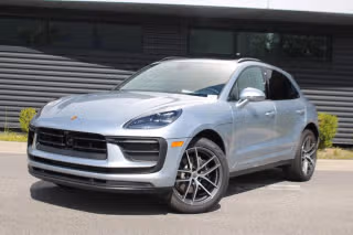 2025 Porsche Macan -'s photo