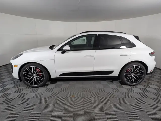 2026 Porsche Macan S - Photo 14