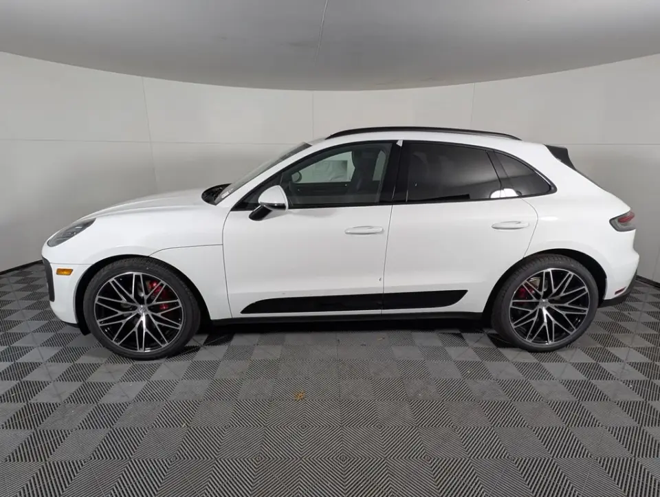 2026 Porsche Macan S - Photo 15
