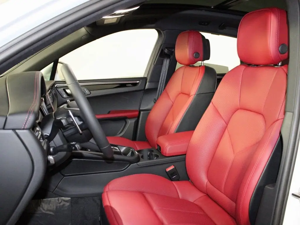 2026 Porsche Macan Base - Photo 40