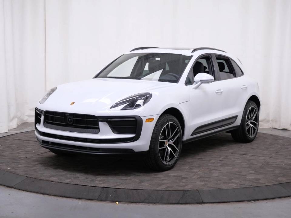 2026 Porsche Macan T