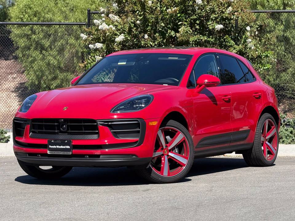 2026 Porsche Macan