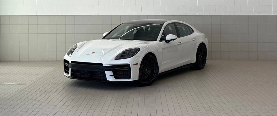 2026 Porsche Panamera