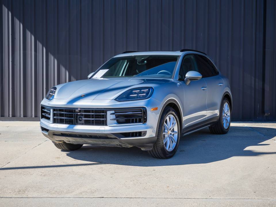 2025 Porsche Cayenne S