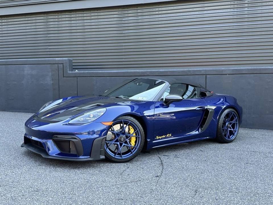 2025 Porsche 718 Spyder RS