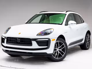 2026 Porsche Macan's photo