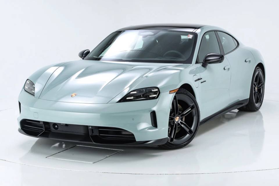 2026 Porsche Taycan
