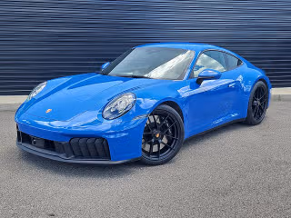 2026 Porsche 911 Carrera 4 GTS Coupe's photo