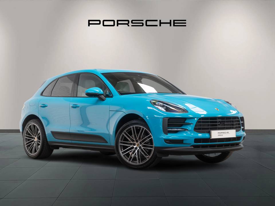 2019 PORSCHE MACAN