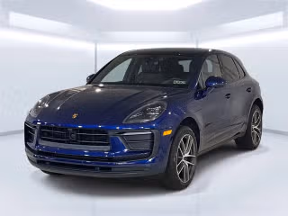 2026 Porsche Macan T's photo