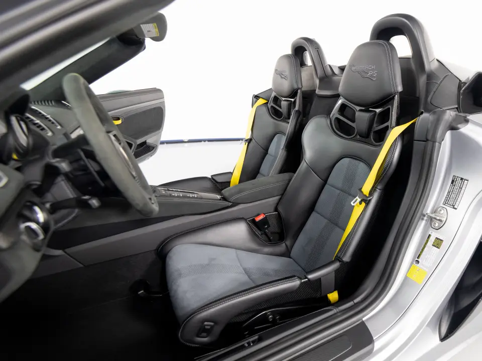 2025 Porsche 718 Spyder RS - Photo 39