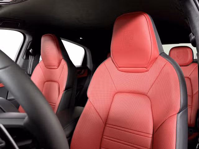 2026 Porsche Cayenne Coup Turbo GT - Photo 34