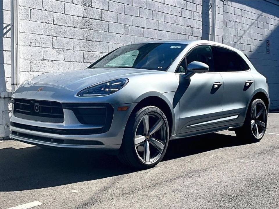 2026 Porsche Macan