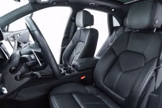 2026 Porsche Macan Base - Photo 33