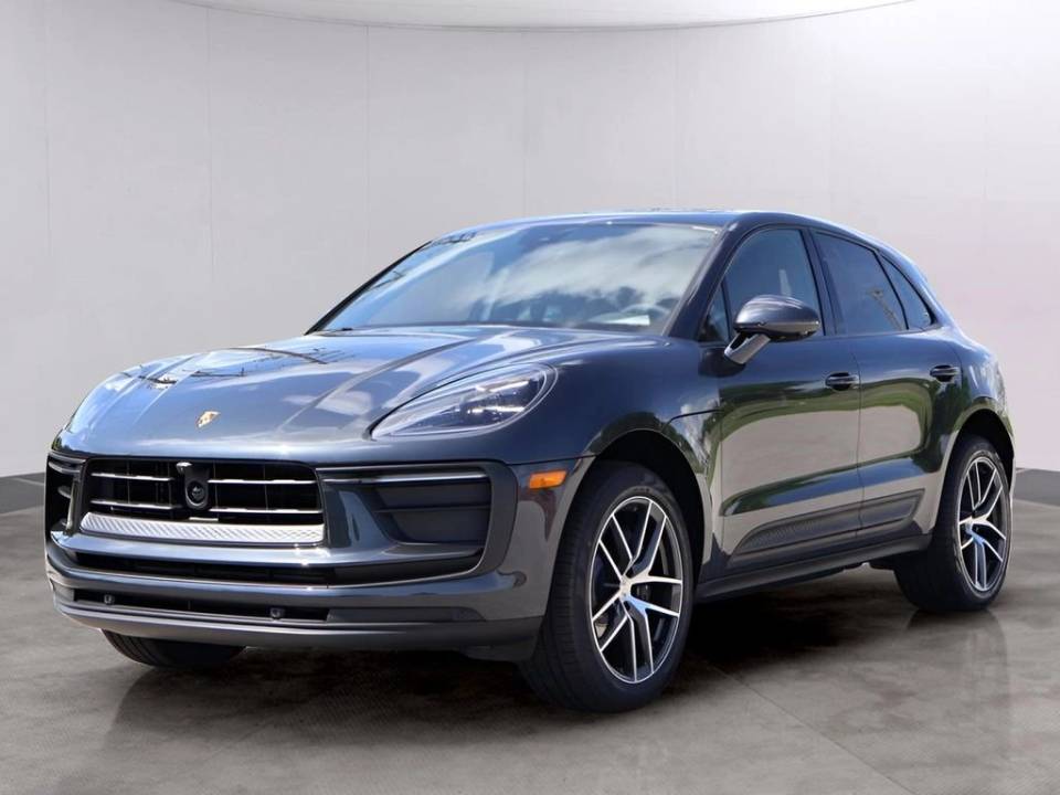 2025 Porsche Macan