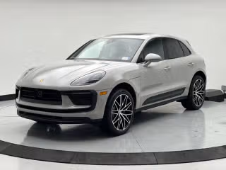2026 Porsche Macan's photo