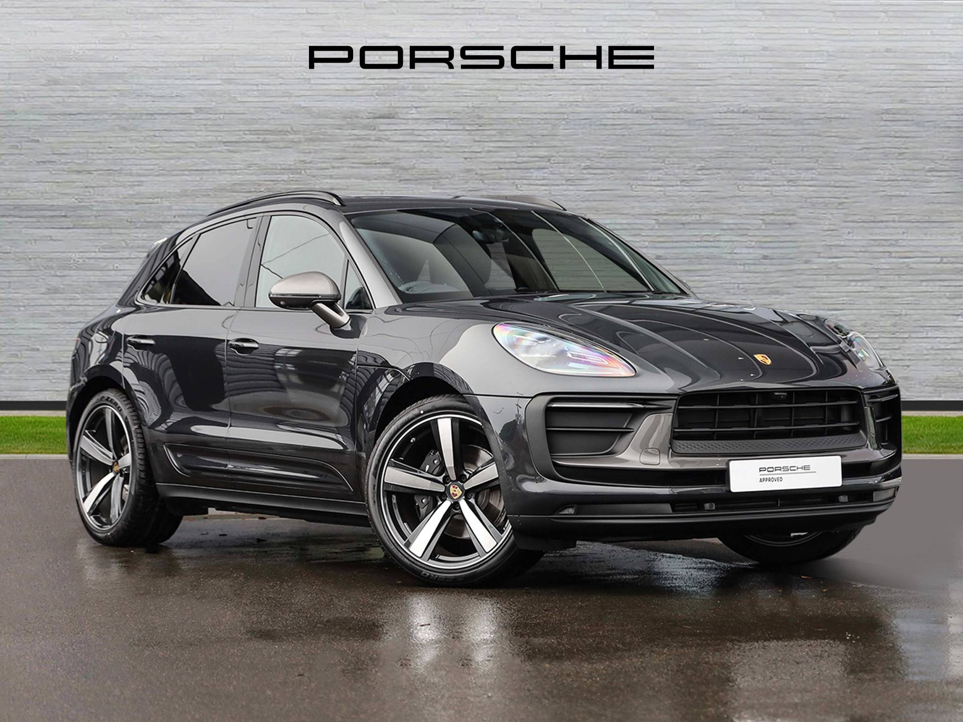 Macan T, photo 1 of 37