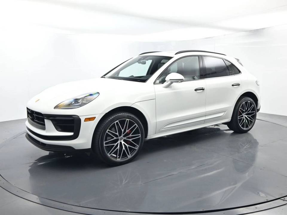 2023 Porsche Macan