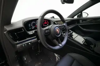 2026 Porsche Panamera Base - Photo 29