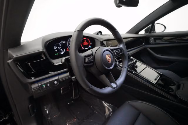 2026 Porsche Panamera Base - Photo 26