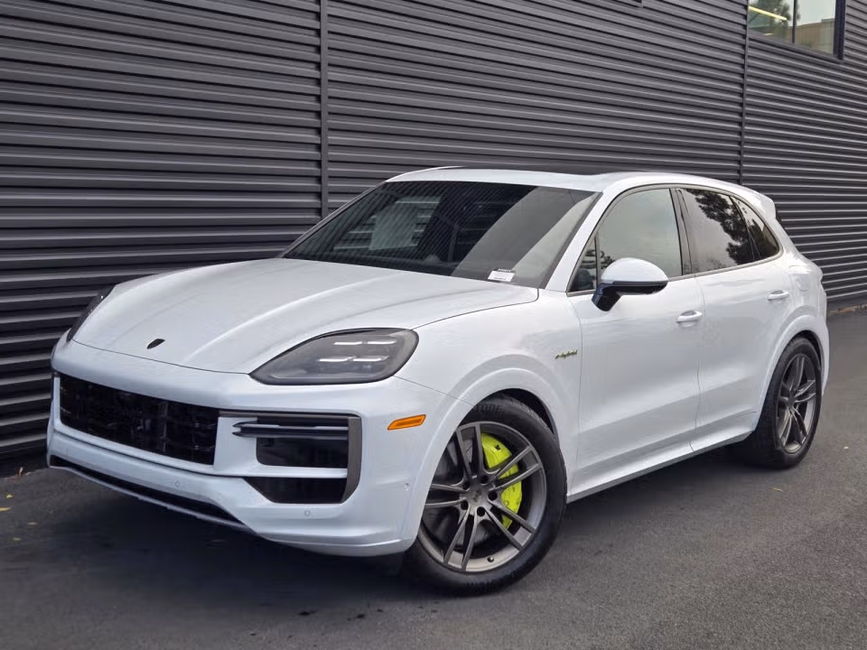 2026 Porsche Cayenne Turbo E-Hybrid