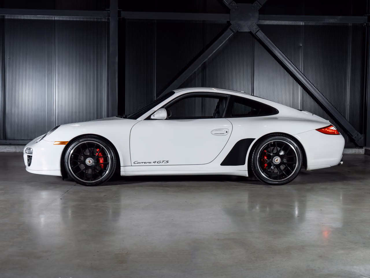 2012 Porsche 911 Carrera 4 GTS (997 II)