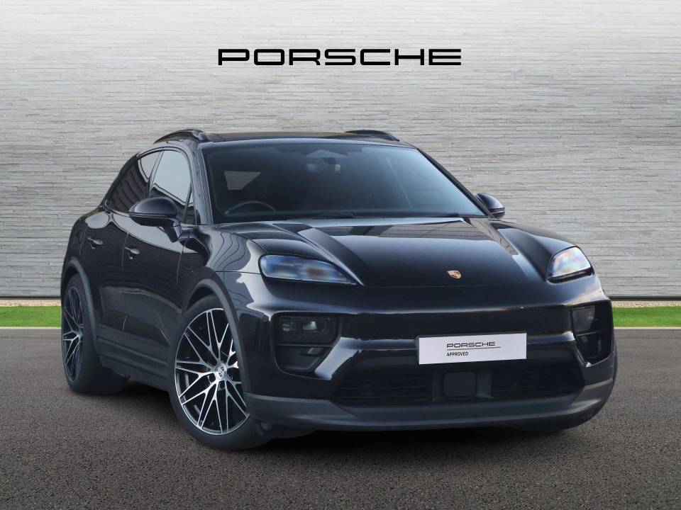 2025 Porsche Macan