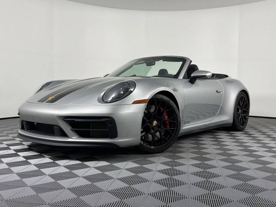 2023 Porsche 911 Carrera 4 GTS Cabriolet