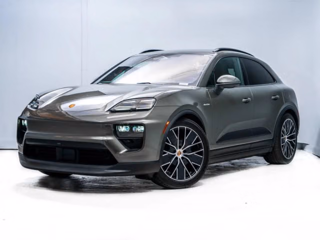 Used 2026 Porsche Macan Base with VIN WP1AA2XA0TL000526 for sale in Lakewood, CO