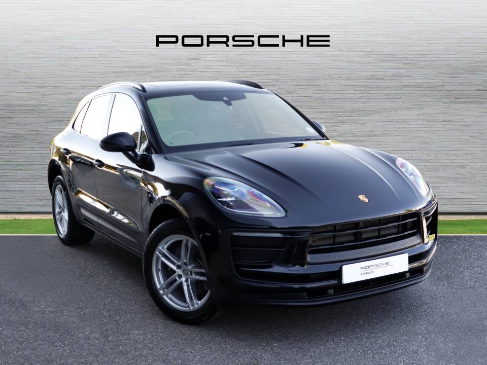 2025 PORSCHE MACAN