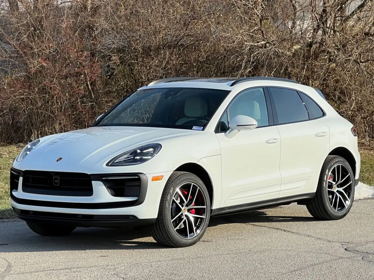 2026 Porsche Macan S - Photo 8