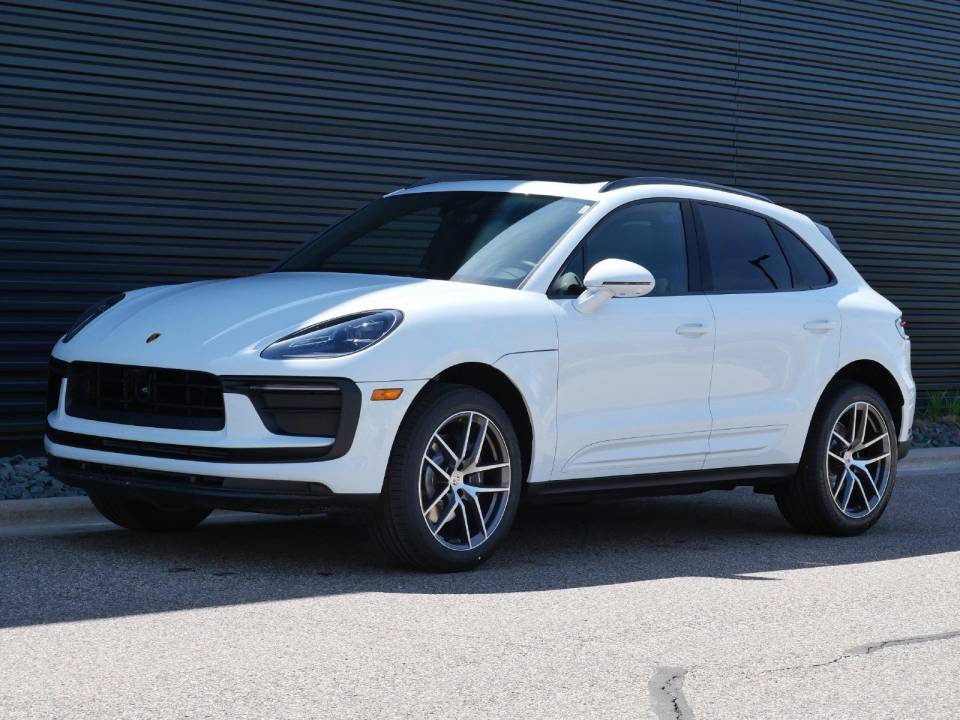 2026 Porsche Macan