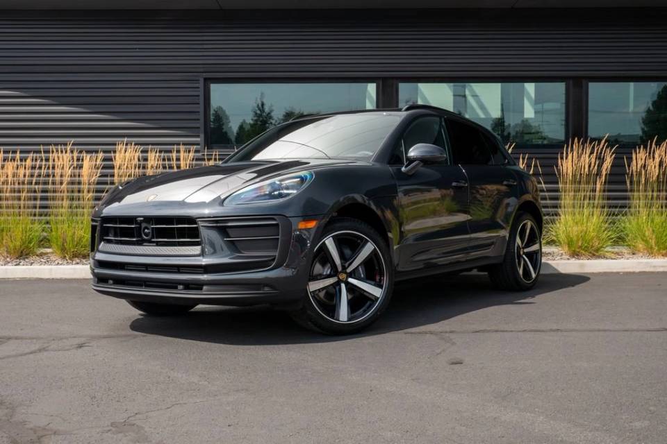 2026 Porsche Macan