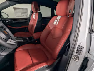 Photo 33