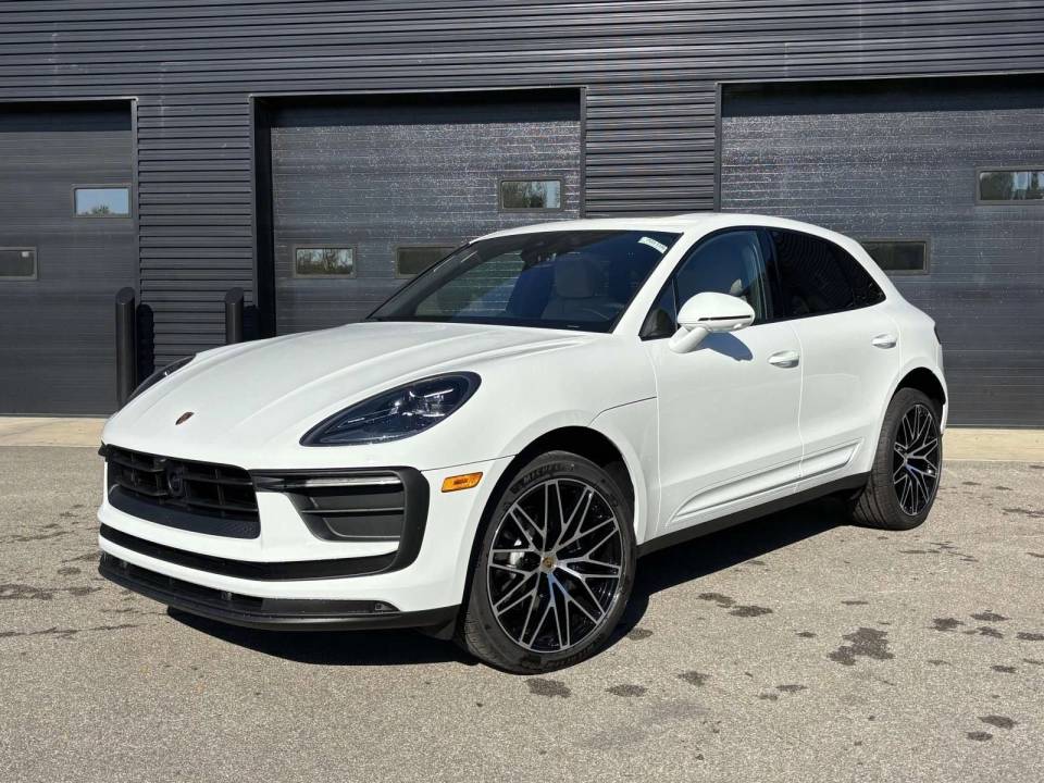 2026 Porsche Macan T