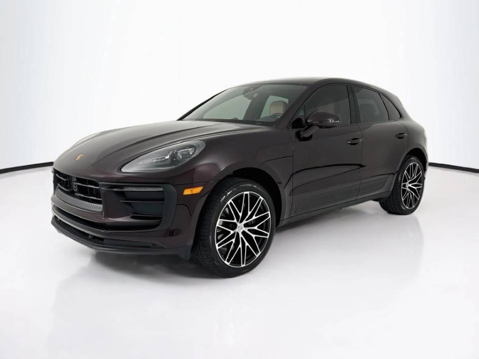 2025 Porsche Macan